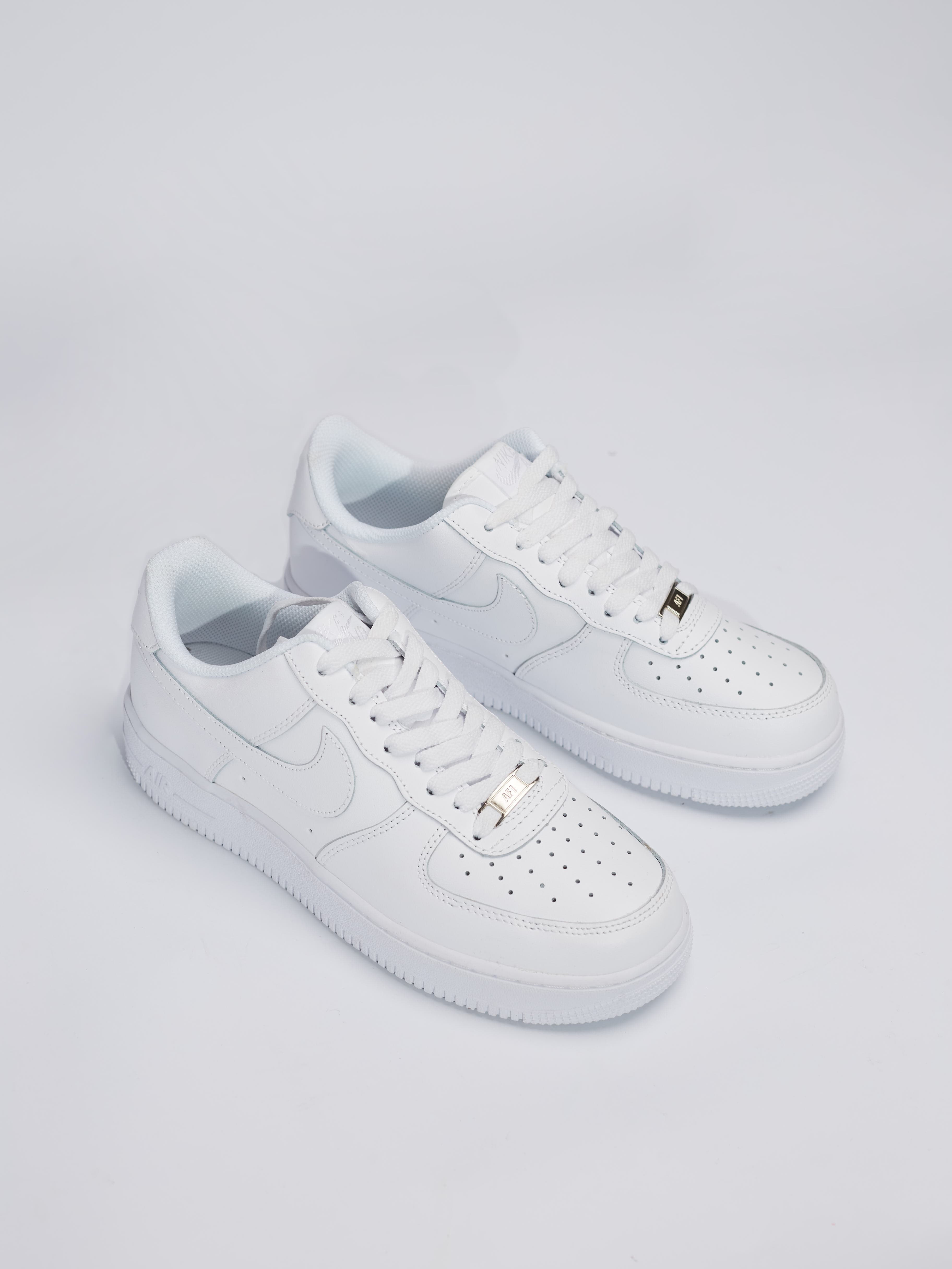 Nike Air Force 1 Low Triple White alternate angle