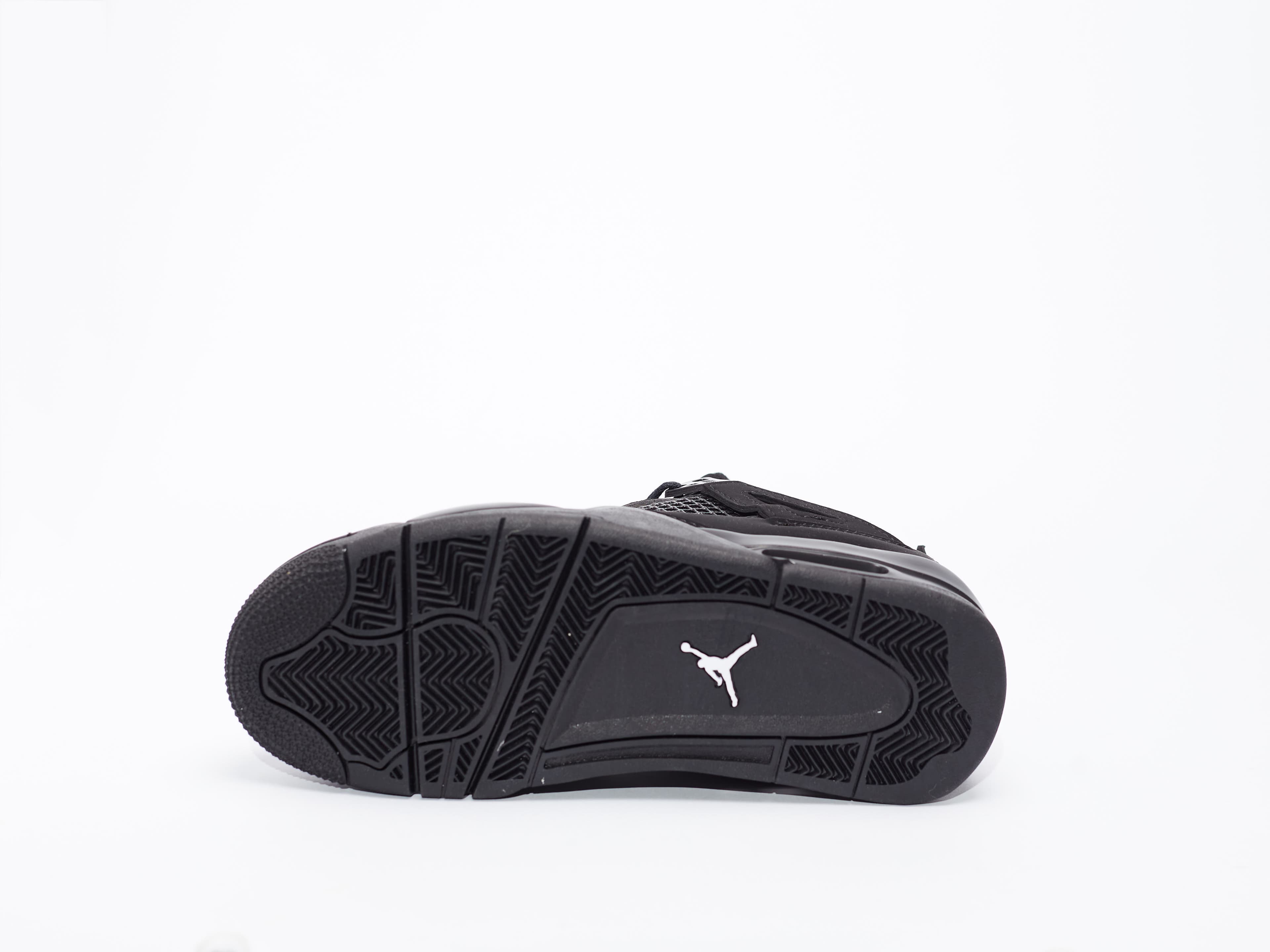 Air Jordan 4 Retro Black Cat angle 3