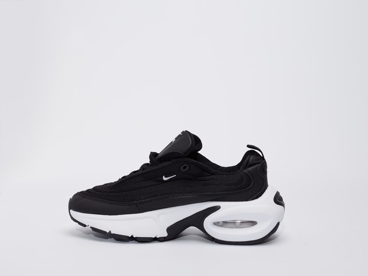 Nike Air Max Black White alternate angle